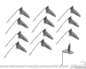 70-73 Tail Lamp Panel Molding Clips